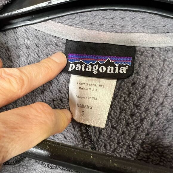 Patagonia Black Fluffy Fleece Jacket Zippered Gray Lining - Picture 13 of 16